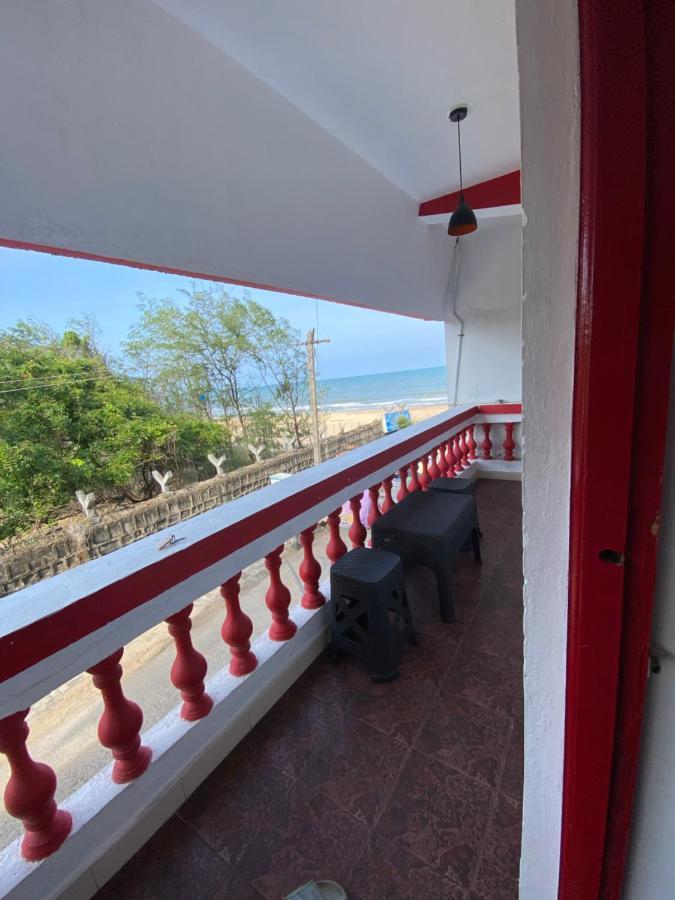 Hangout Beach Stay Махабалипурам Екстериор снимка